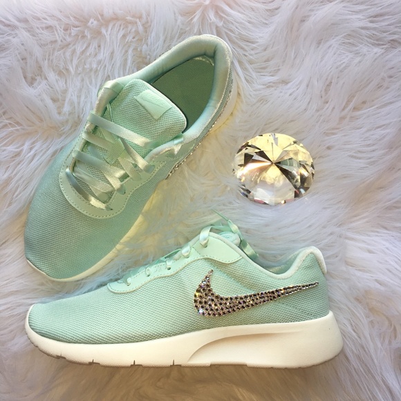 Swarovski Nike Tanjun Tiffany Blue Bling Shoes - Picture 3 of 5